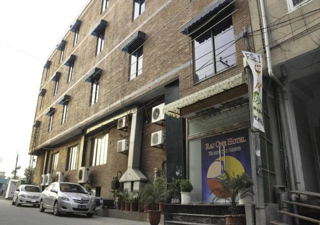 Rajone Hotel Φαϊσαλάμπαντ Εξωτερικό φωτογραφία